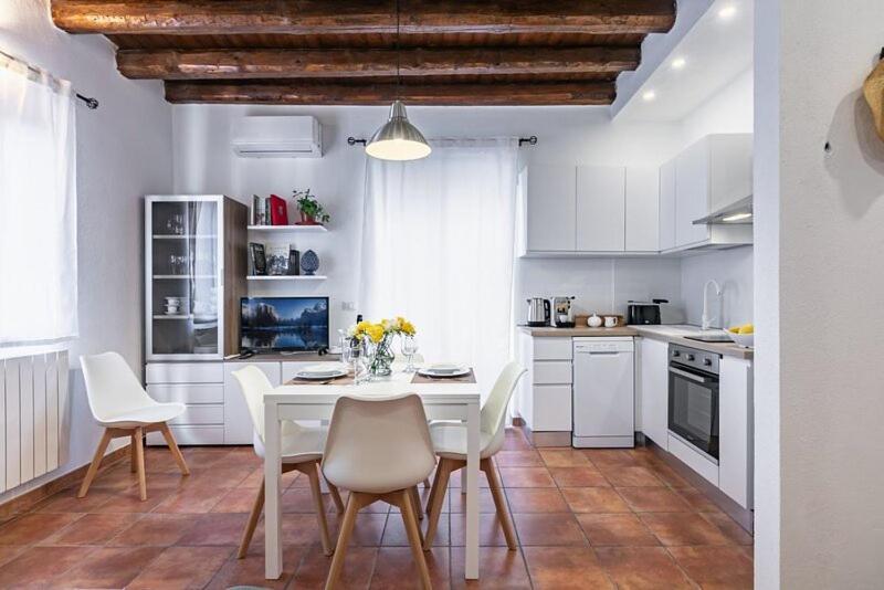 Casa Kyla Apartment Palermo Luaran gambar